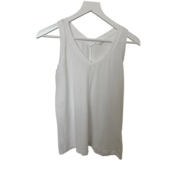 Caslon Double V-Neck Tank Top Bundle - Picture 4 of 8